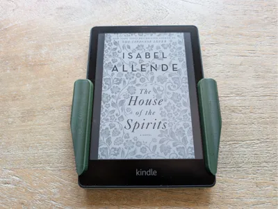 Kindle Paperwhite grip (11th gen) ergonomic remix