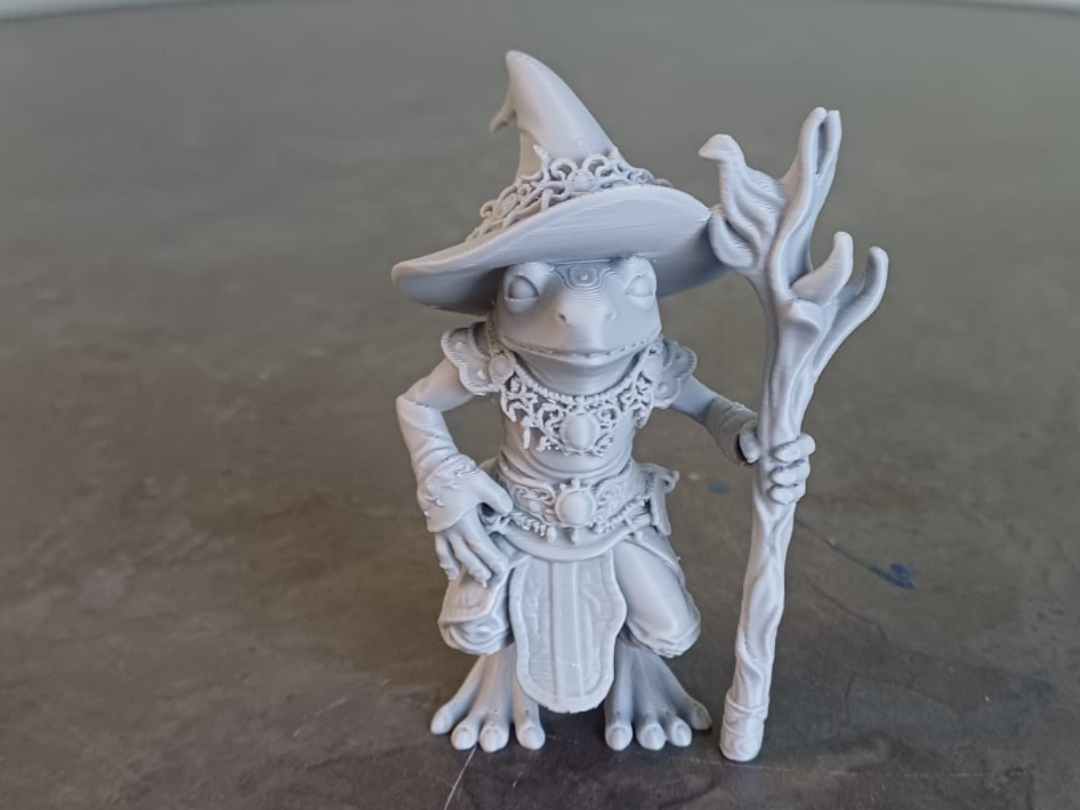 Frog Wizard Figurine – Fantasy Sorcerer
