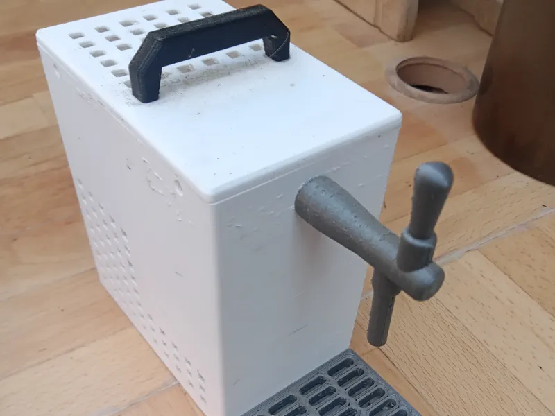 tap equipment lindr cash box