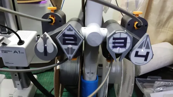 https://makerworld.bblmw.com/makerworld/model/USab9a2ca36f3236/design/2023-12-13_5327dab9dda21.jpg