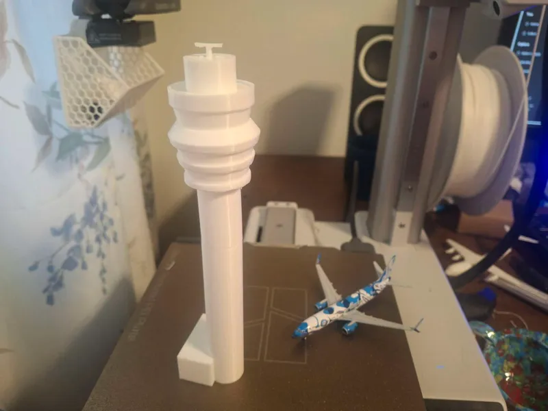 1:400 scale ATC Tower