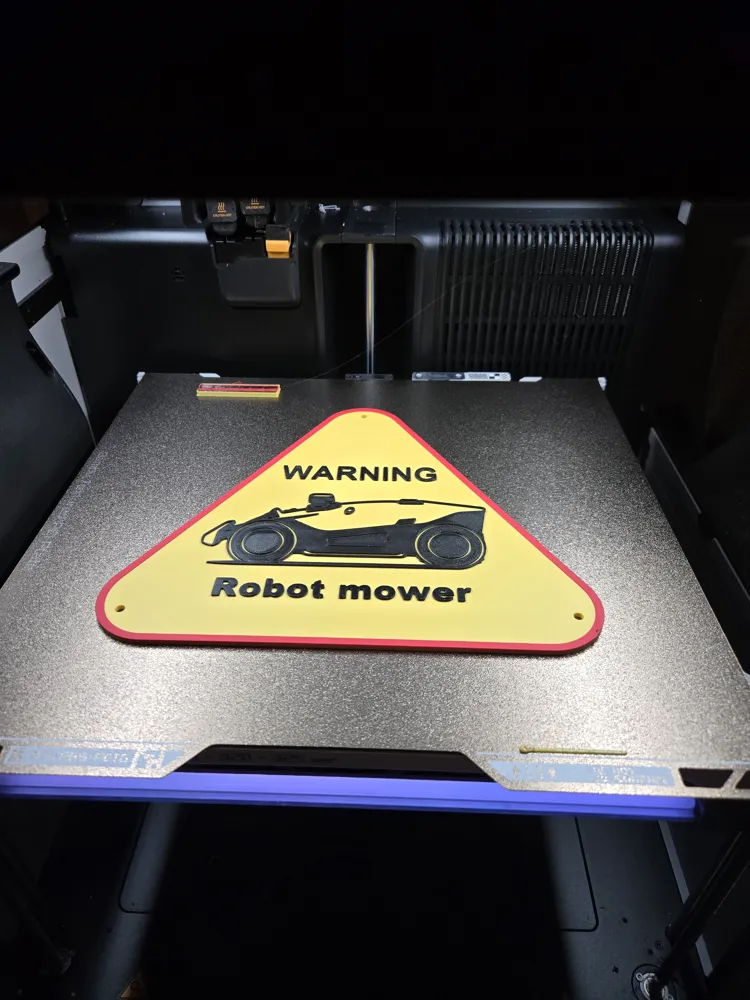 Printable Remote Control Crawler Signs Warning sign Robot mower - adjustable text by erikfreiholtz MakerWorld ...