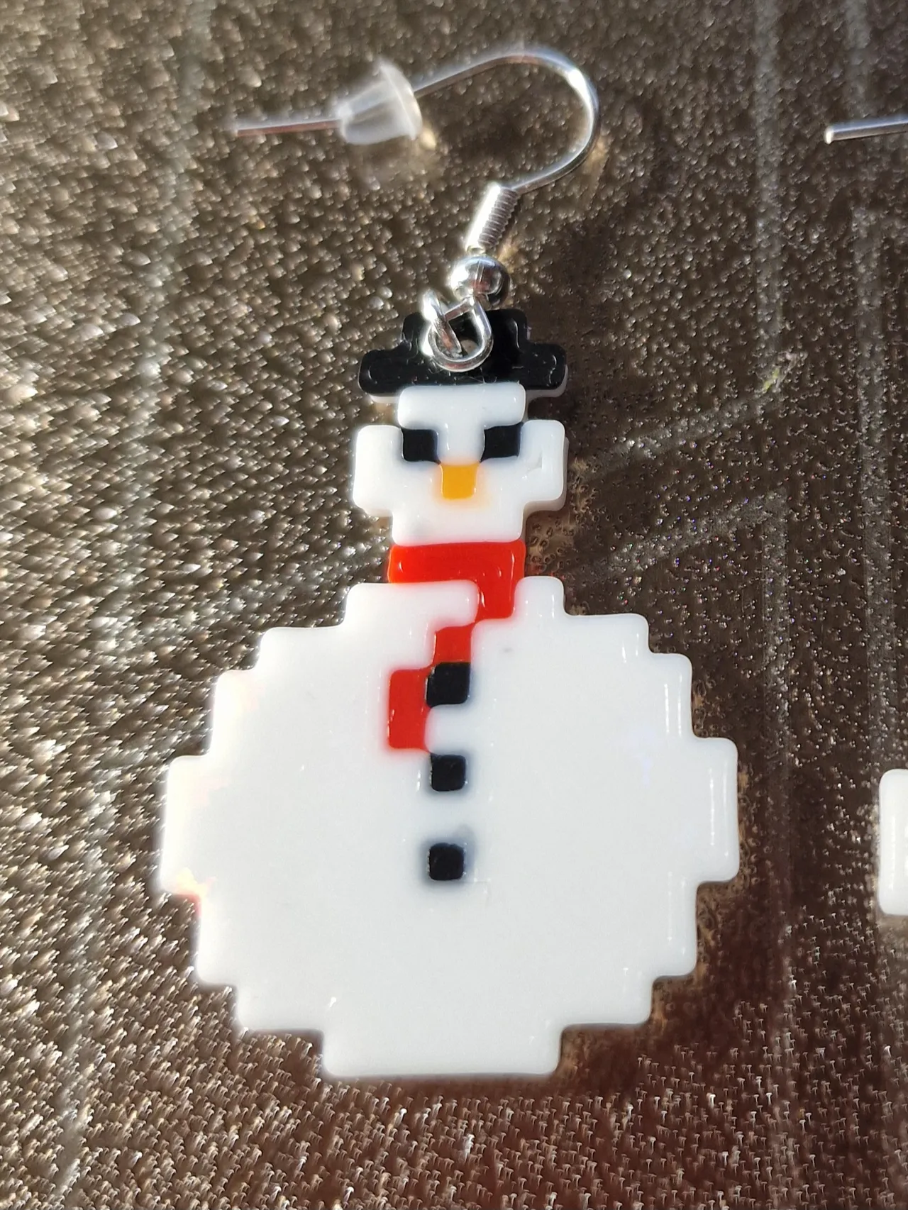 Snowman earrings/keyring view 3