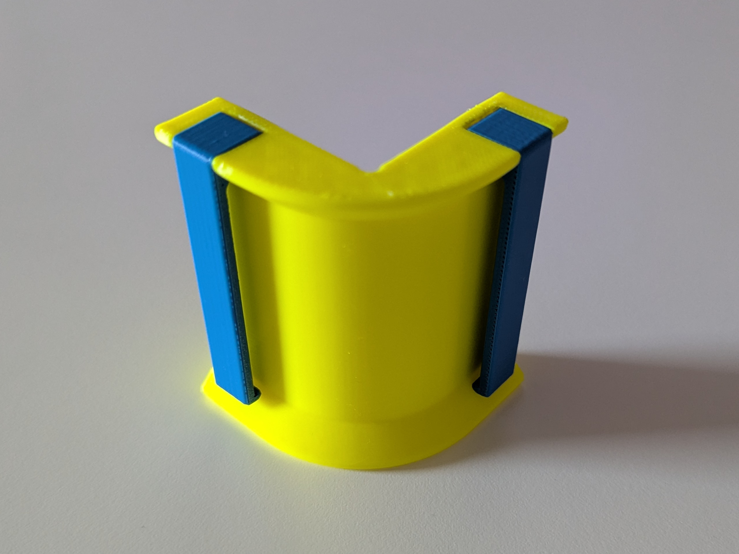 Miniatura 1 do modelo 3D Ratchet Strap Corner Protector Generator