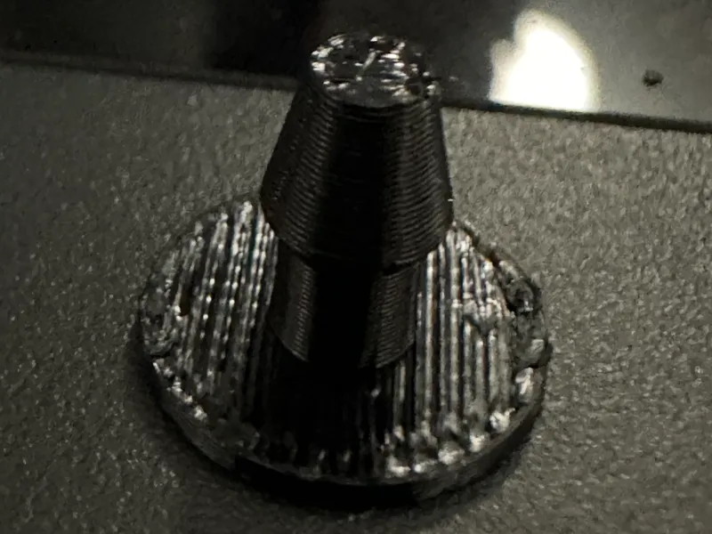 Polestar 2 / Volvo Rubber Flap A-Column Pin