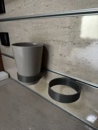 Halterung + Becherhalter + Becher