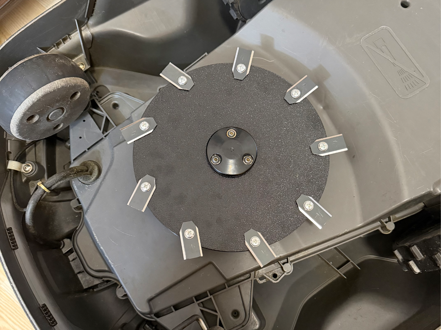 Husqvarna Automower 315X 9 Blade Upgrade