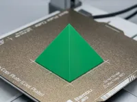 Pyramide de test — photo 1