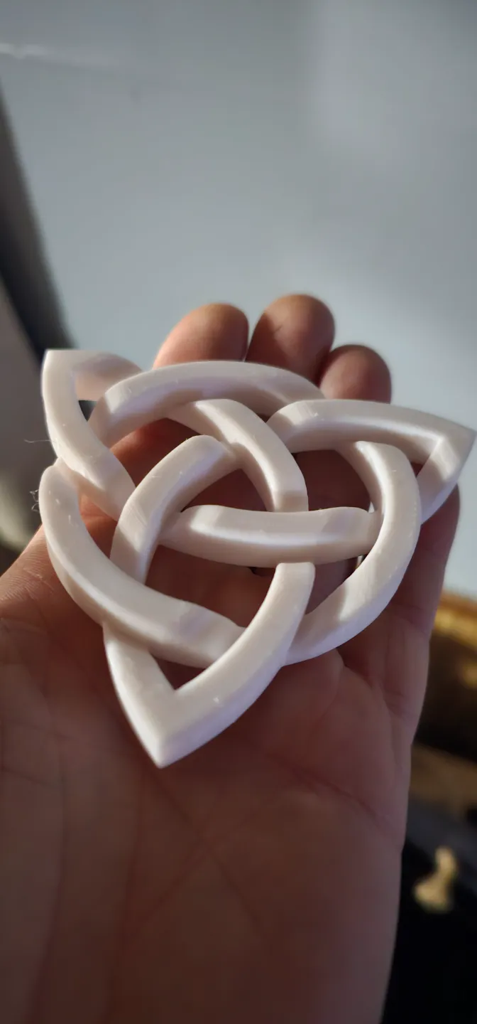 Triquetra Weaved