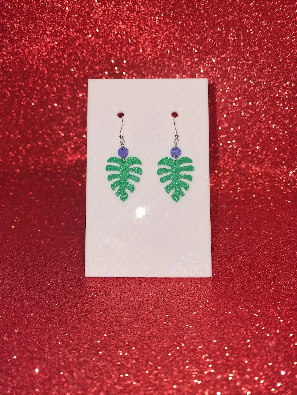 Simple leaf earrings view 2