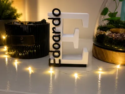 Edoardo desktop name, movable