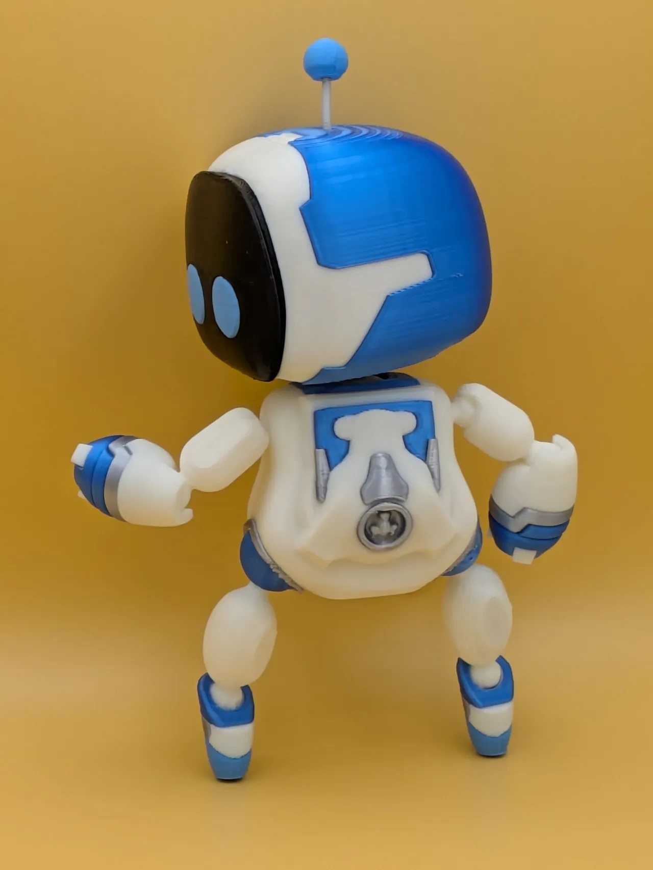 Poseable Astro Bot view 2