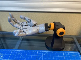 Kotobukiya Hand Model Adjustable Stand