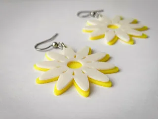 Daisy flower earrings view 3