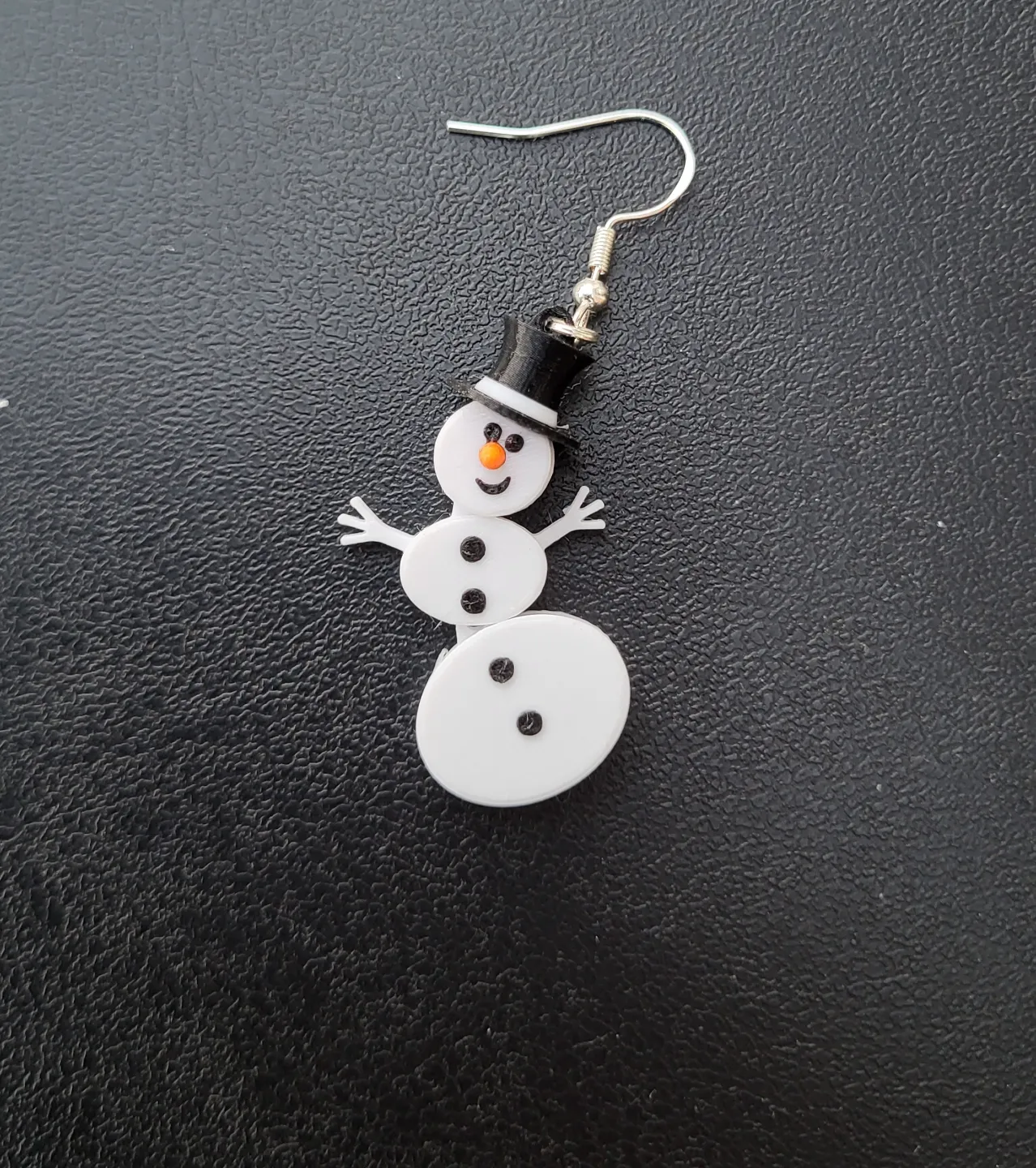 snowman articulated earring view 2