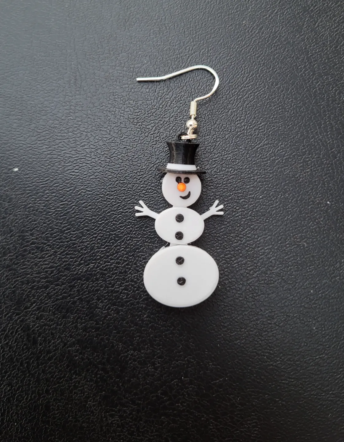 snowman articulated earring view 3