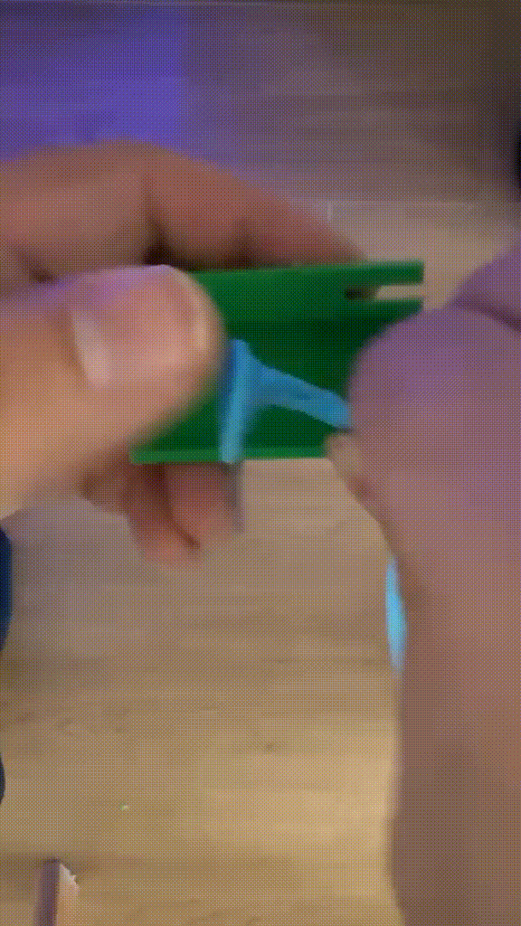 Balloon Knotting Helper