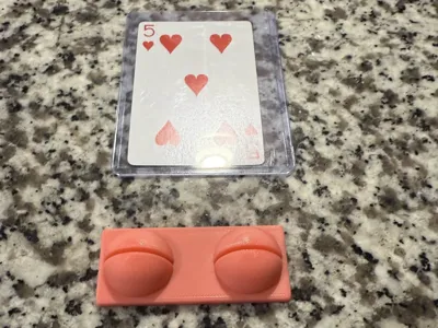 Low Profile Card Display Stand