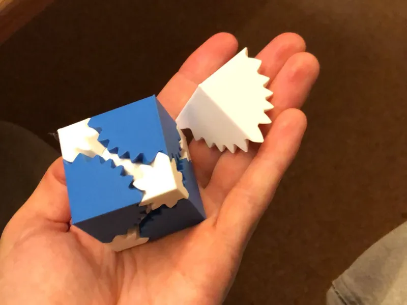 Fidget-Gear-Würfel 85% Print by Object