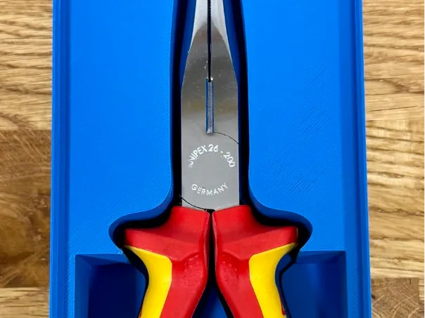 Gridfinity Knipex Spitzzange 26 16 200