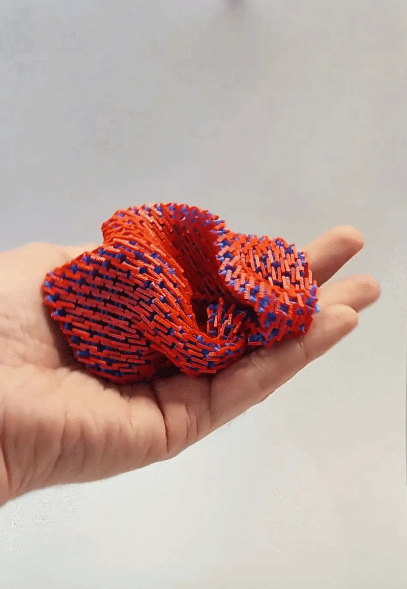 Flexi Fabric Fidget view 3