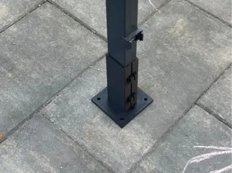 Halterung für Pfosten (Doppelstabmattenzaun)