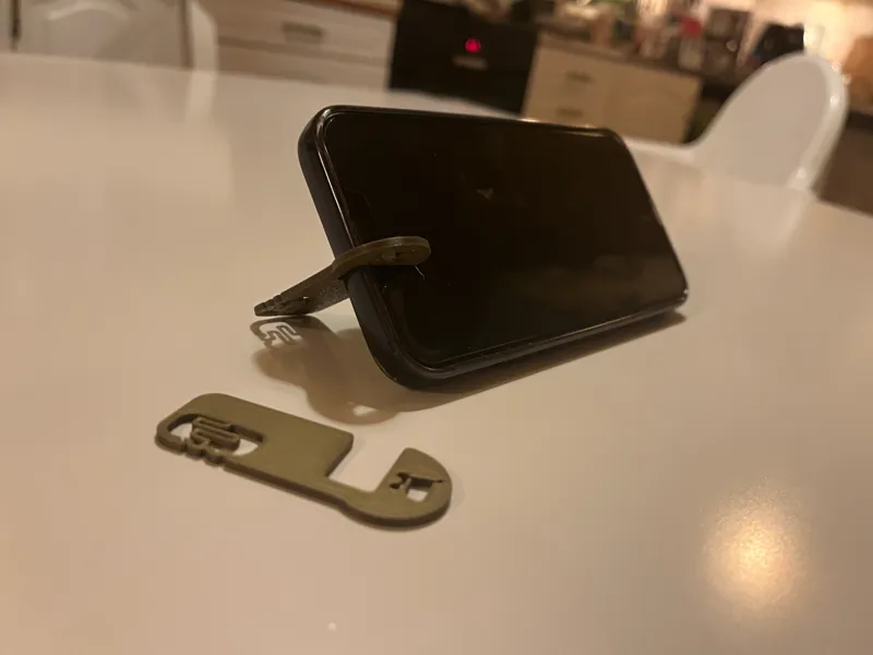 Phone holder & Shopping cart key, combo keychain!