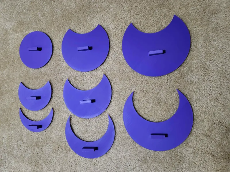 Circle and Crescent Stencil Set 135 mm Cutout