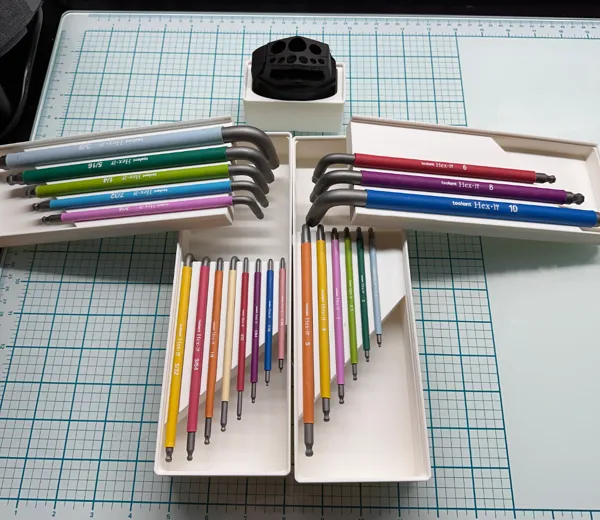 https://makerworld.bblmw.com/makerworld/model/USac0f2cceea7843/design/2024-12-25_732907d17e2f4.jpg
