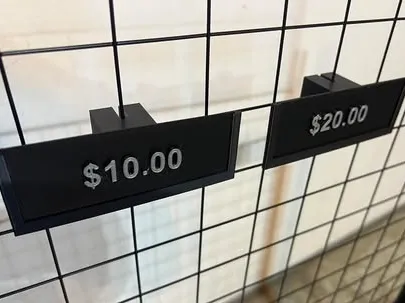 Grid Wall price plates universal customizable