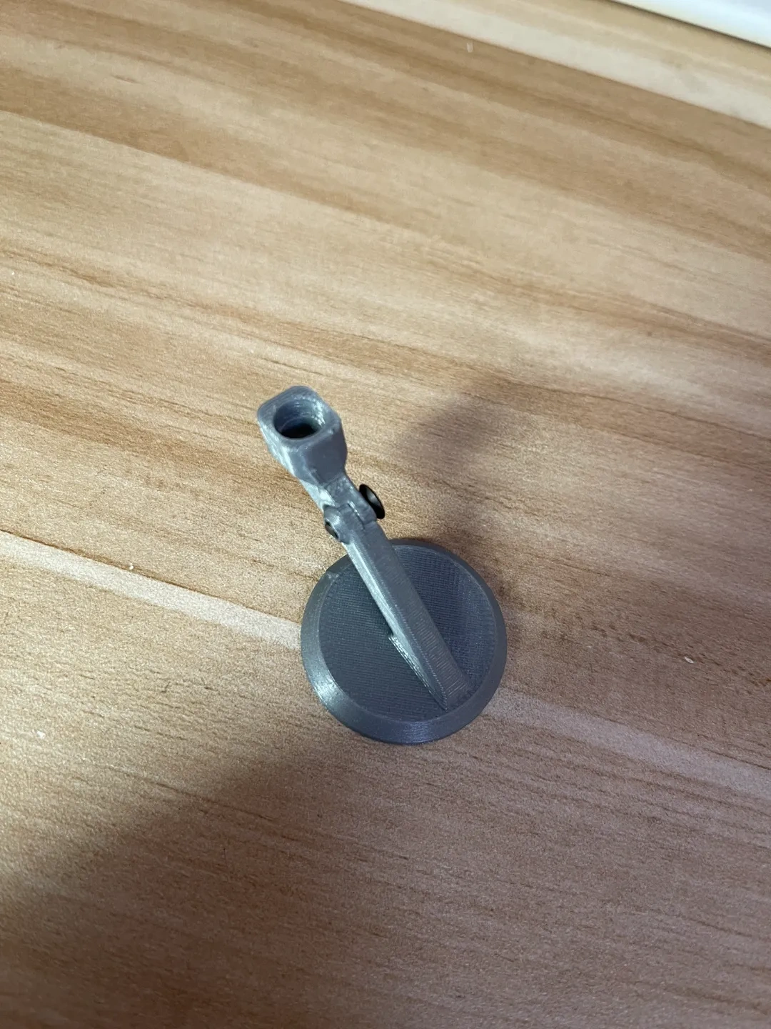 Miniatura 2 do modelo 3D 惯性跟随转动滑翔机飞机摆件玩具