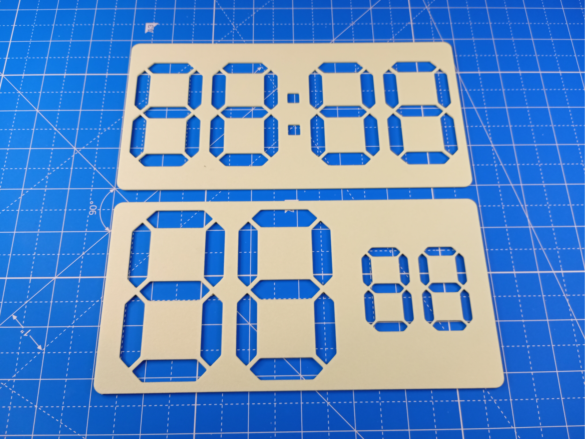 Seven Segment Clock LCD stencil 