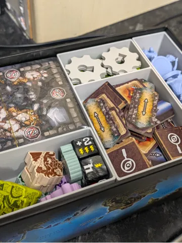 Caja o estuche: Tiny Epic Dungeons Adventures - Box Insert — vista de referencia 2