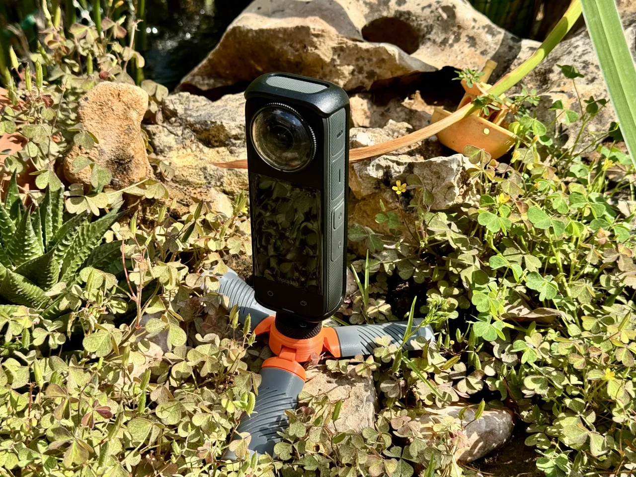 Compact Tripod for Cameras & Action Cams view 4