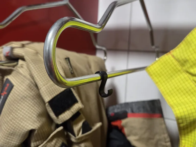 Kleiderbügel-Haken 8 mm – Clip-Haken für Spind