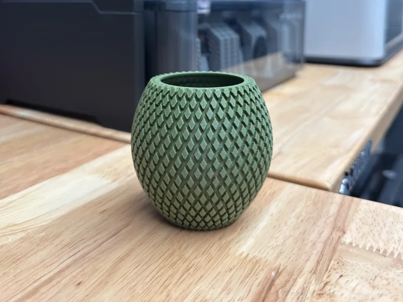 Nylo Planter