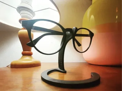 Glasses Stand