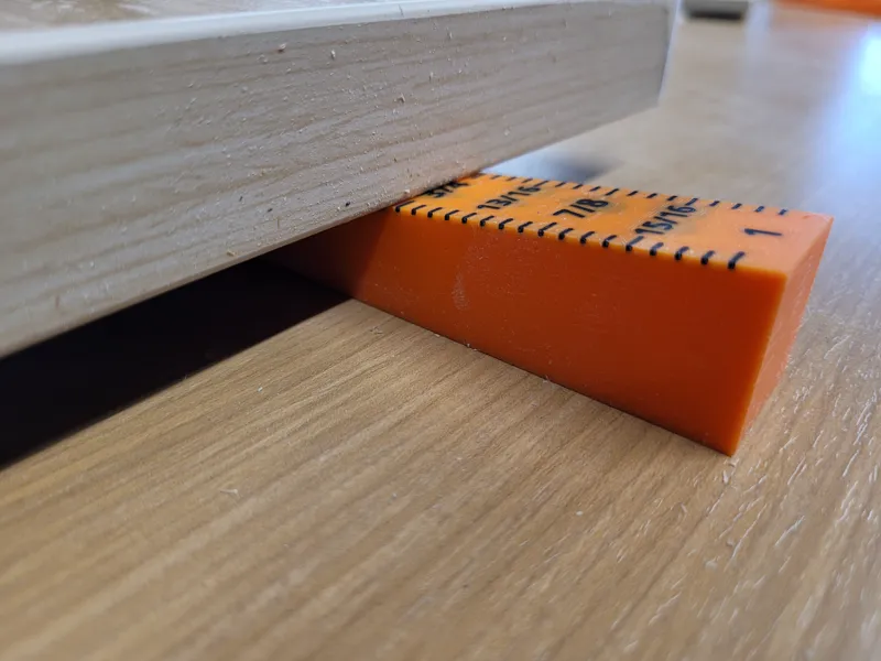 Measuring wedge 1/2" - 1"