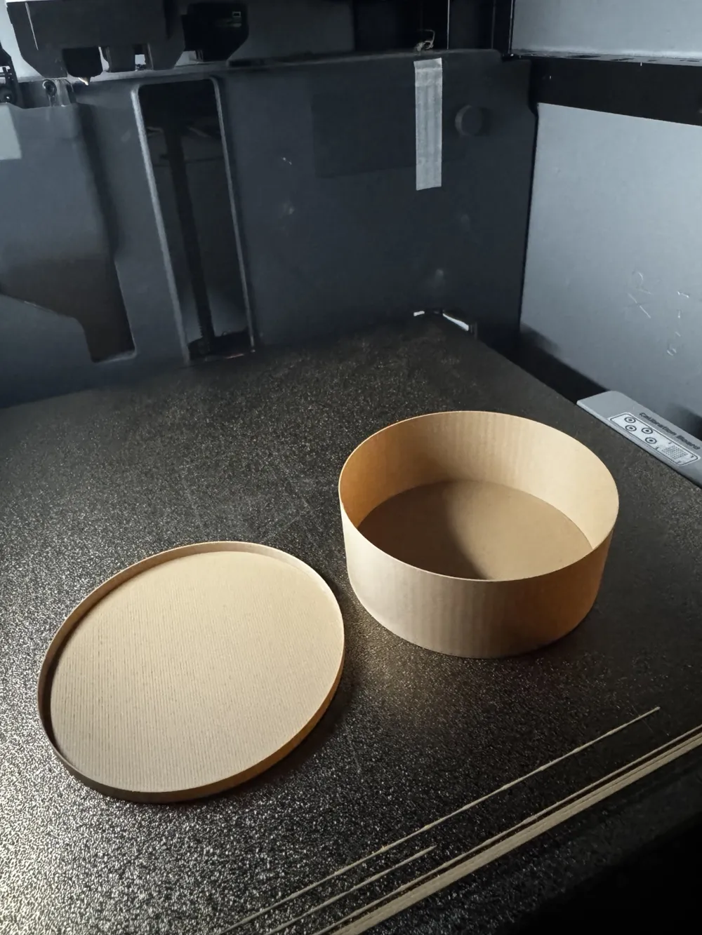 Parametric UltraLight Round Box with Press-On Lid - Free 3D Print Model ...