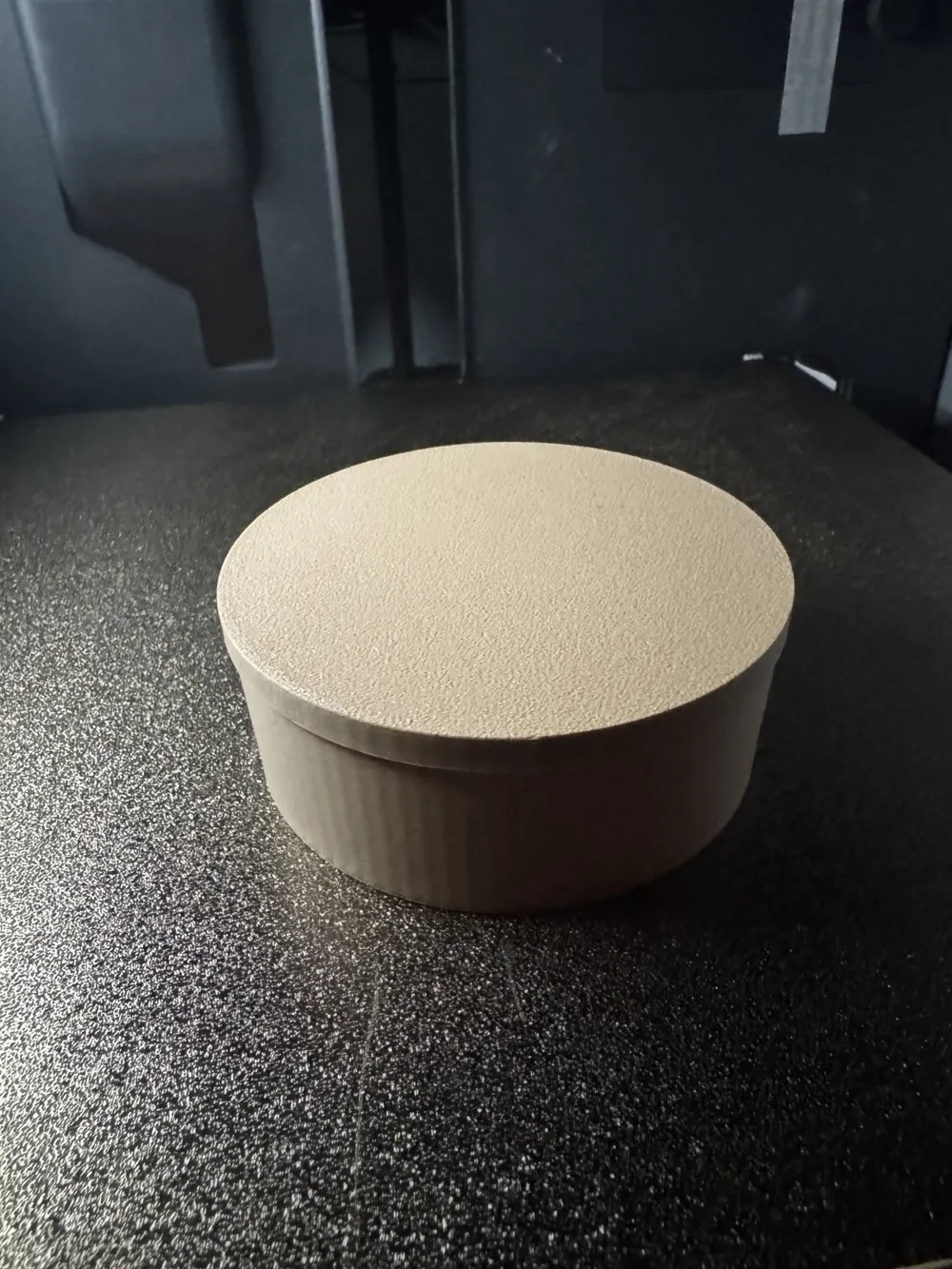 Parametric UltraLight Round Box with Press-On Lid - Free 3D Print Model ...