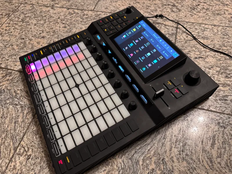 Akai Force Display Tilt bracket