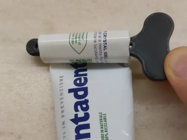https://makerworld.bblmw.com/makerworld/model/USac4449af1c85e5/design/2025-02-25_4e8c5c5afaa1d.jpeg