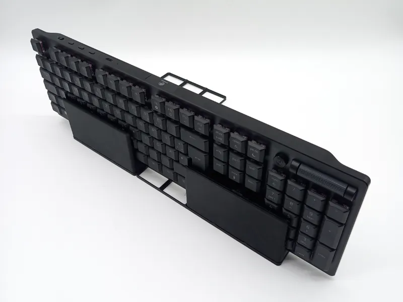 Keyboard Stand on Gridfinity Razer Deathstalker V2