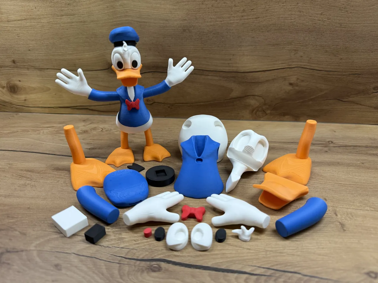 Donald Duck multipart no ams view 2