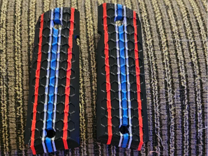 1911 red white and blue grips 