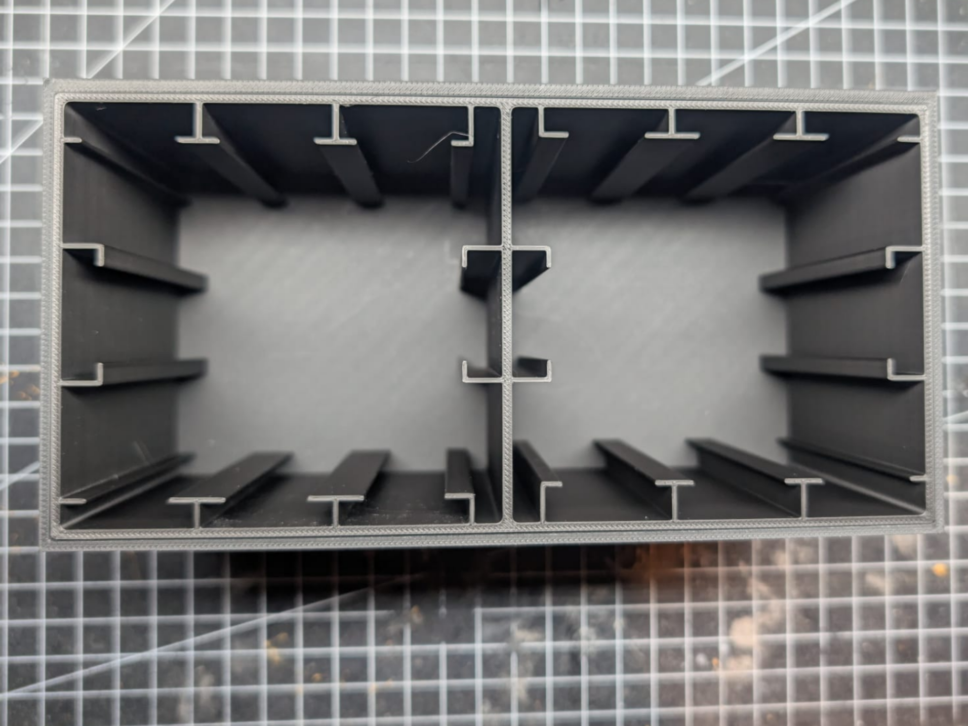 Magicrate 2.0 Wide storage shelf miniature insert