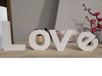 Scritta love