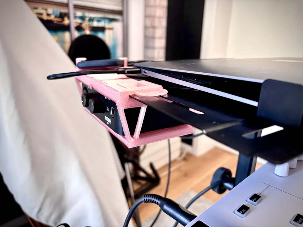 Interface Mounting Bracket for Keyboard Stand by Kueppi - MakerWorld