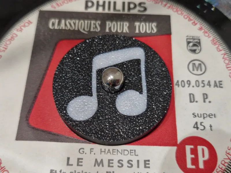 Vinyl Adapter 45 RPM (7") Note