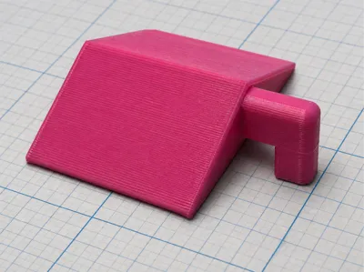 Pegboard headphone mount